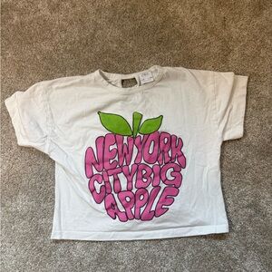 Zara Kids White Tee with Pink and Green NYC Design, size 9